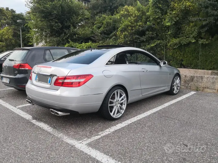 Mercedes-Benz C-Class 2010 photo 5