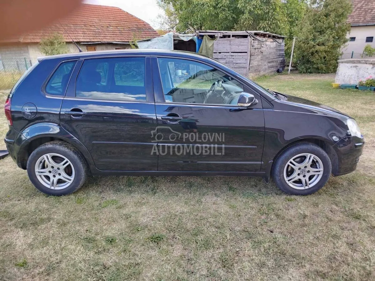 Volkswagen Polo 2009 photo 3