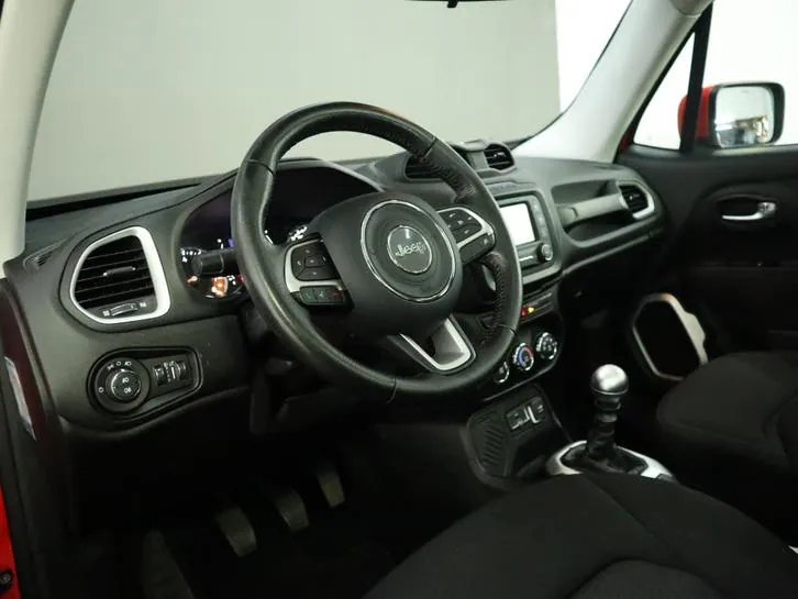 Jeep Renegade 2016 photo 2