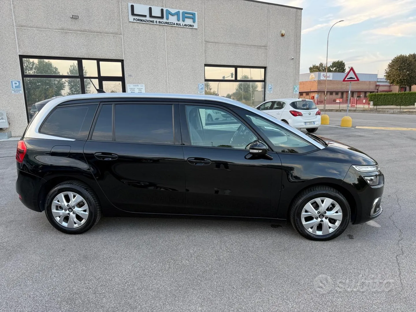 Citroen Grand C4 Spacetourer 2022 photo 5