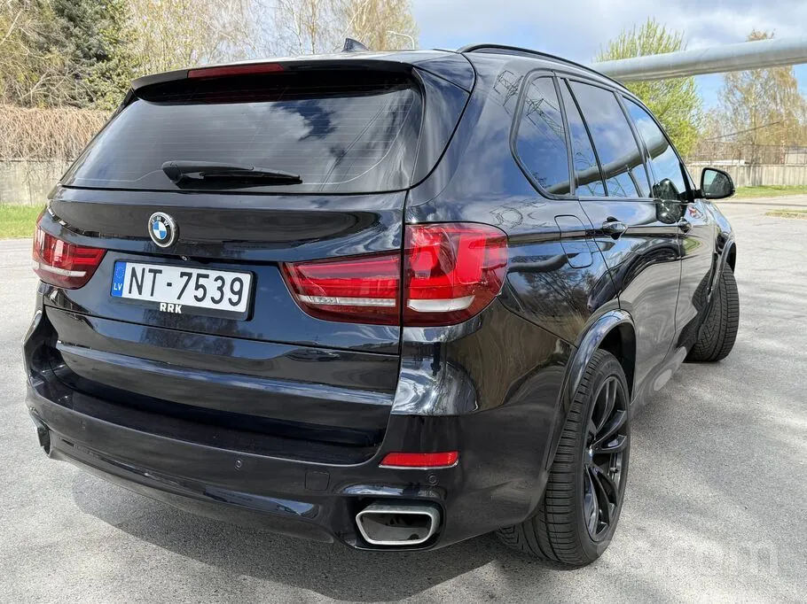BMW X5 2015 photo 4