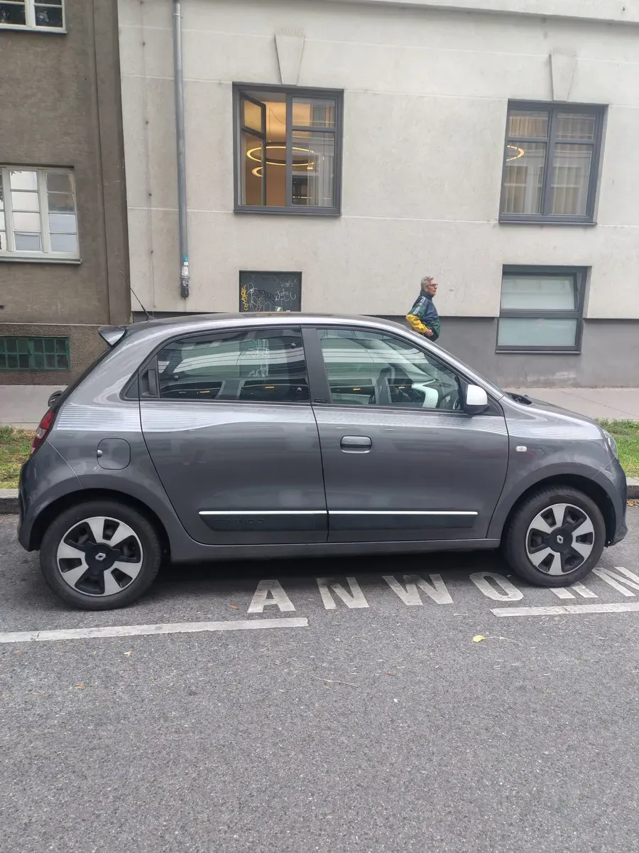 Renault Twingo 2016 photo 2