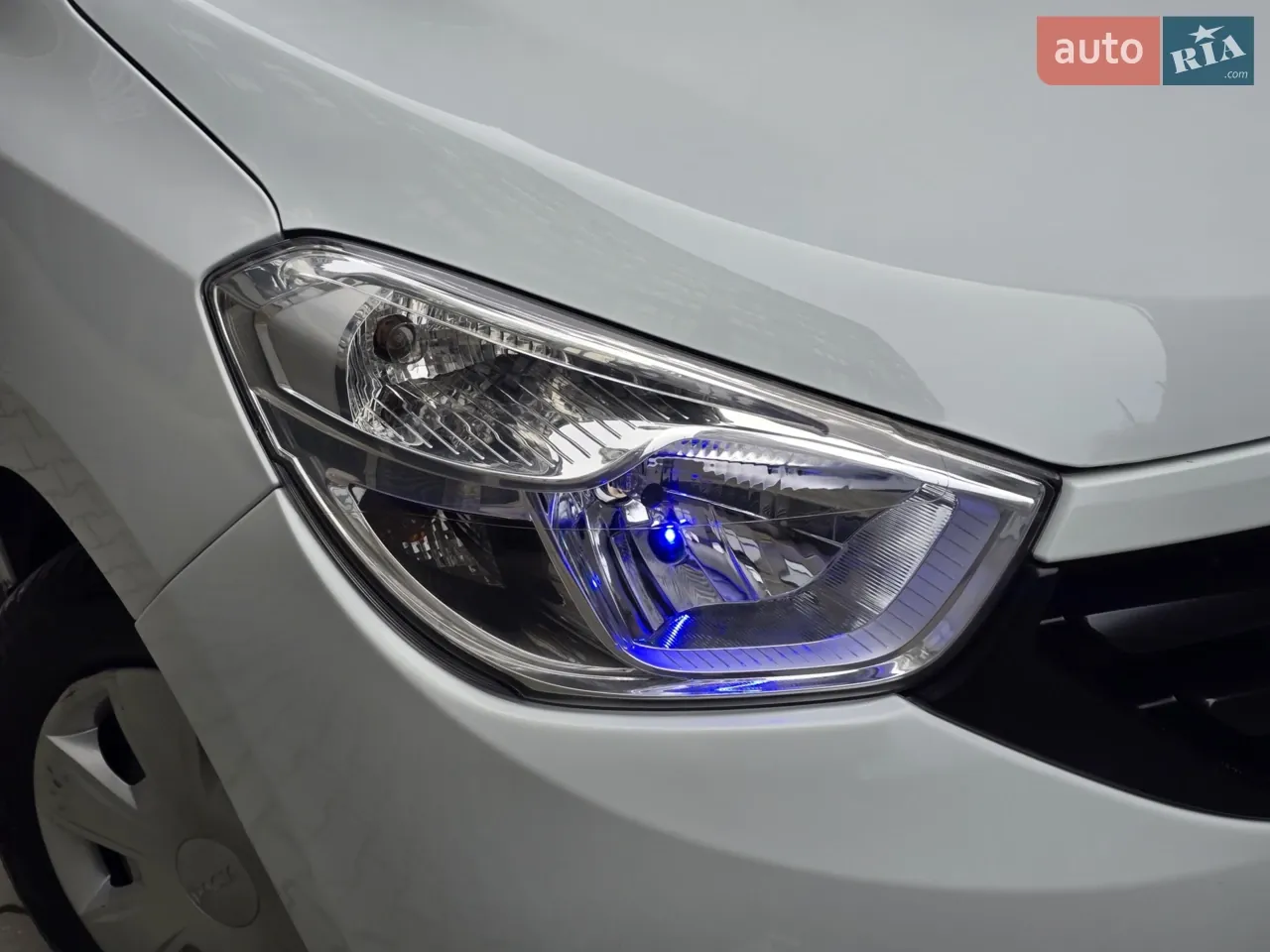 Dacia Lodgy 2015 photo 4