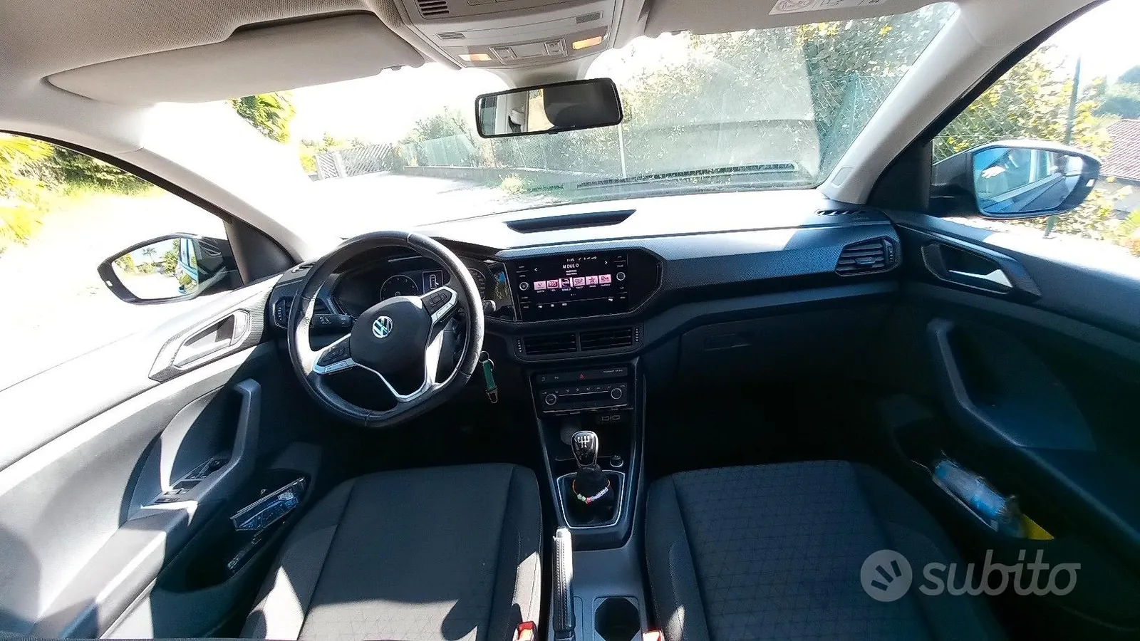Volkswagen T-Cross 2019 photo 3