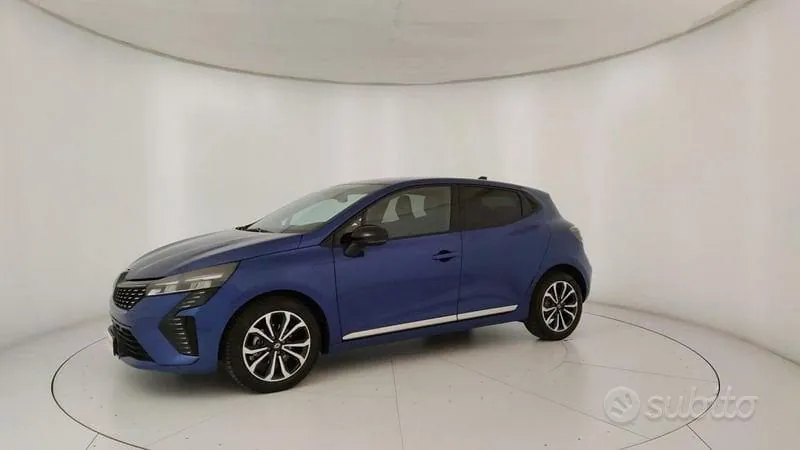 Renault Clio 2025 photo 2