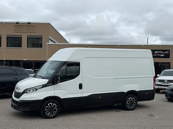 Iveco Daily 2020 photo 2