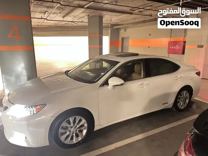 Lexus Es 2013 photo 4