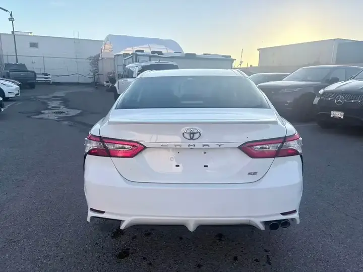 Toyota Camry 2020 photo 5