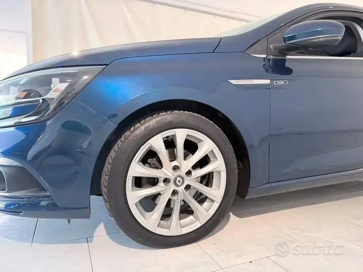 Renault Megane 2019 photo 5