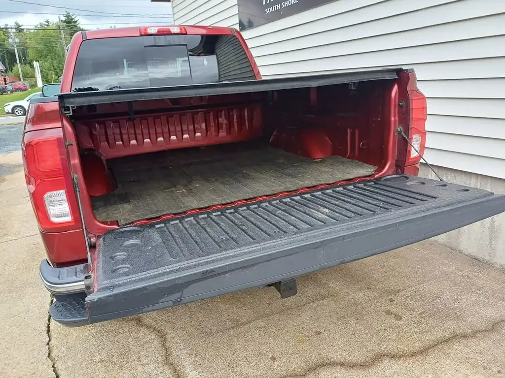 Chevrolet Silverado 2018 photo 5