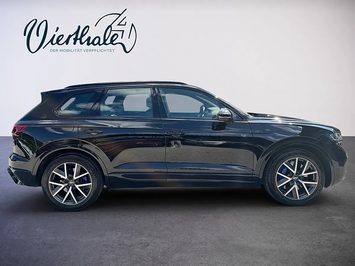 Volkswagen Touareg 2024 photo 3