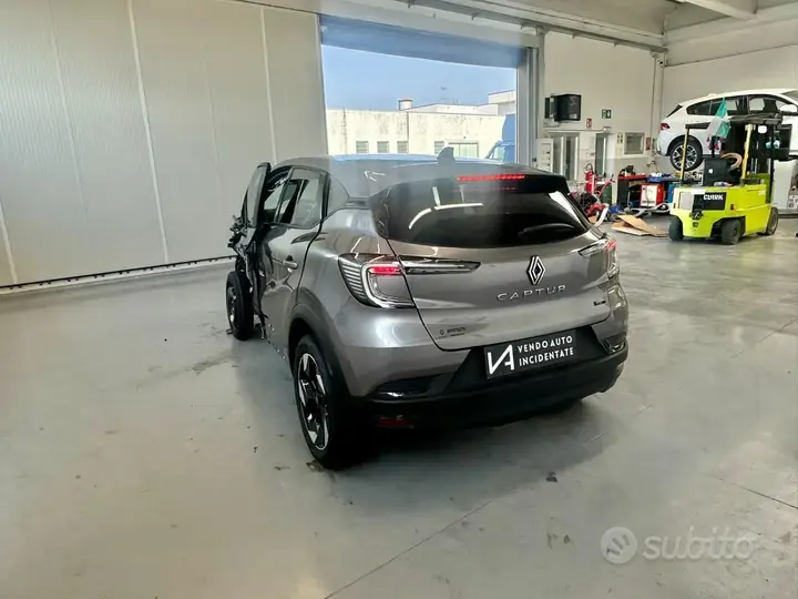 Renault Captur 2025 photo 5