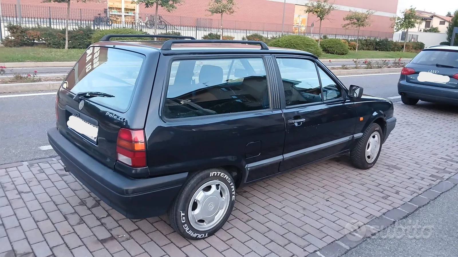Volkswagen Polo 1992 photo 4
