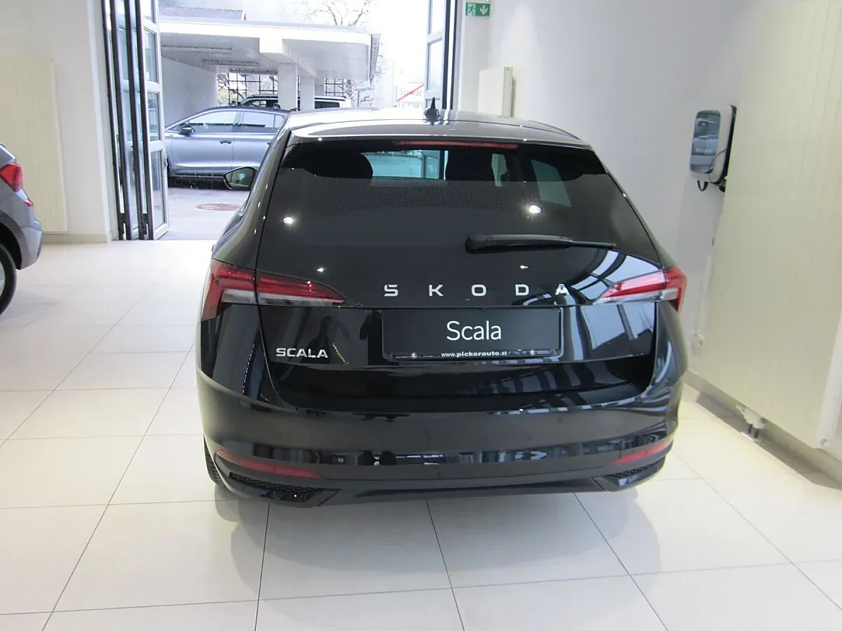 Skoda Scala 2026 photo 3