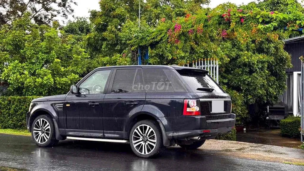 Land Rover Range Rover 2011 photo 3