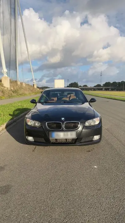 BMW E93