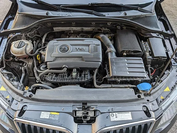 Skoda Octavia 2014 photo 4