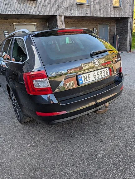 Skoda Octavia 2014 photo 3