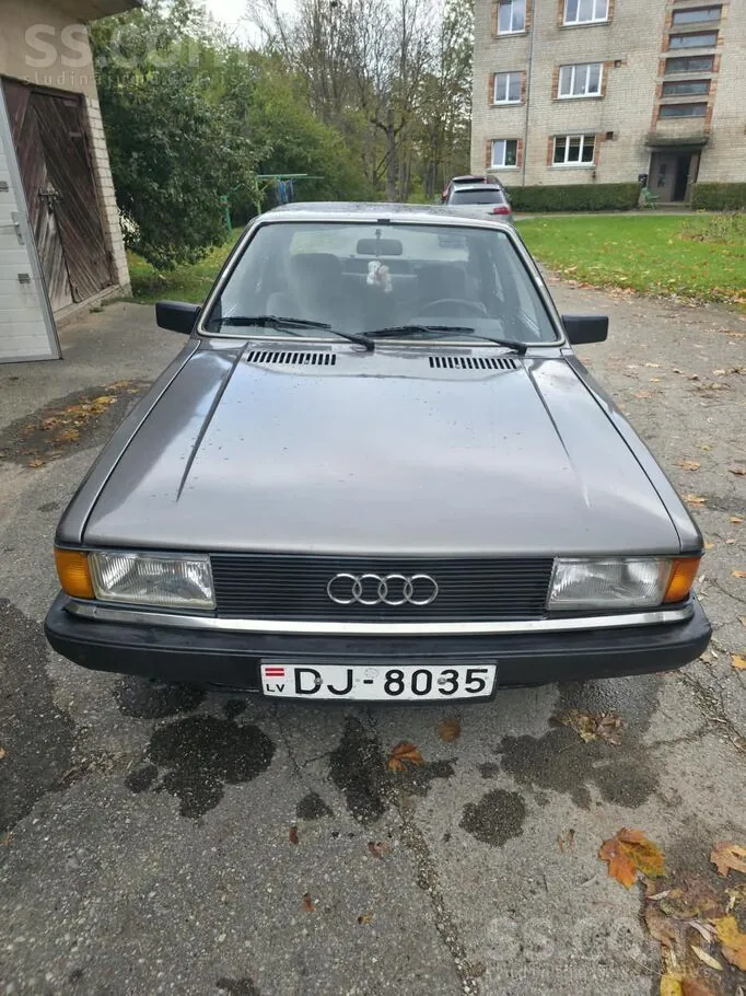 Audi 80 1983 photo 5