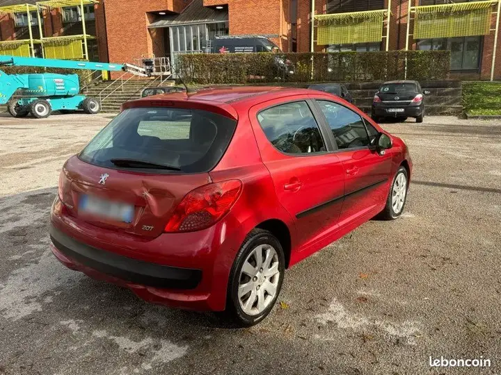 Peugeot 207 2007 photo 3
