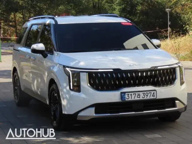 Kia Carnival 2025 photo 2