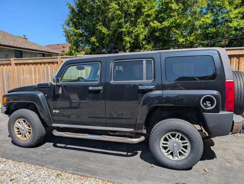 Hummer H3