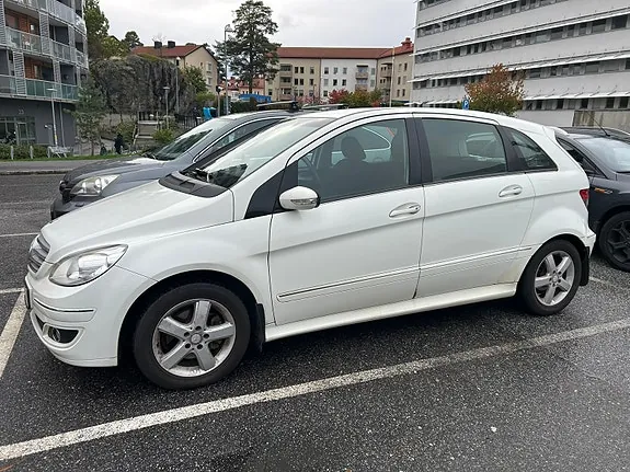Mercedes-Benz B200 2008 photo 5
