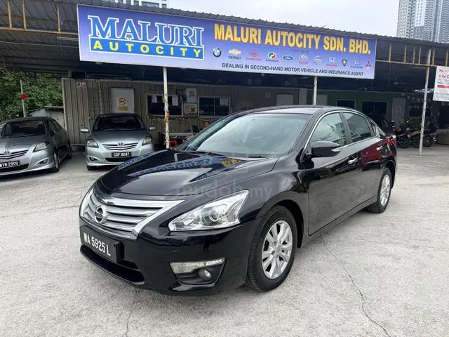 Nissan Teana