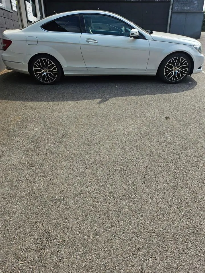 Mercedes-Benz C Coupe