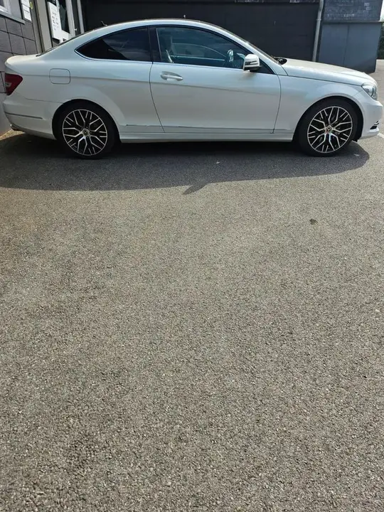 Mercedes-Benz C Coupe