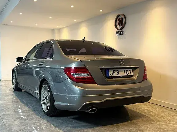 Mercedes-Benz C 220 2013 photo 3
