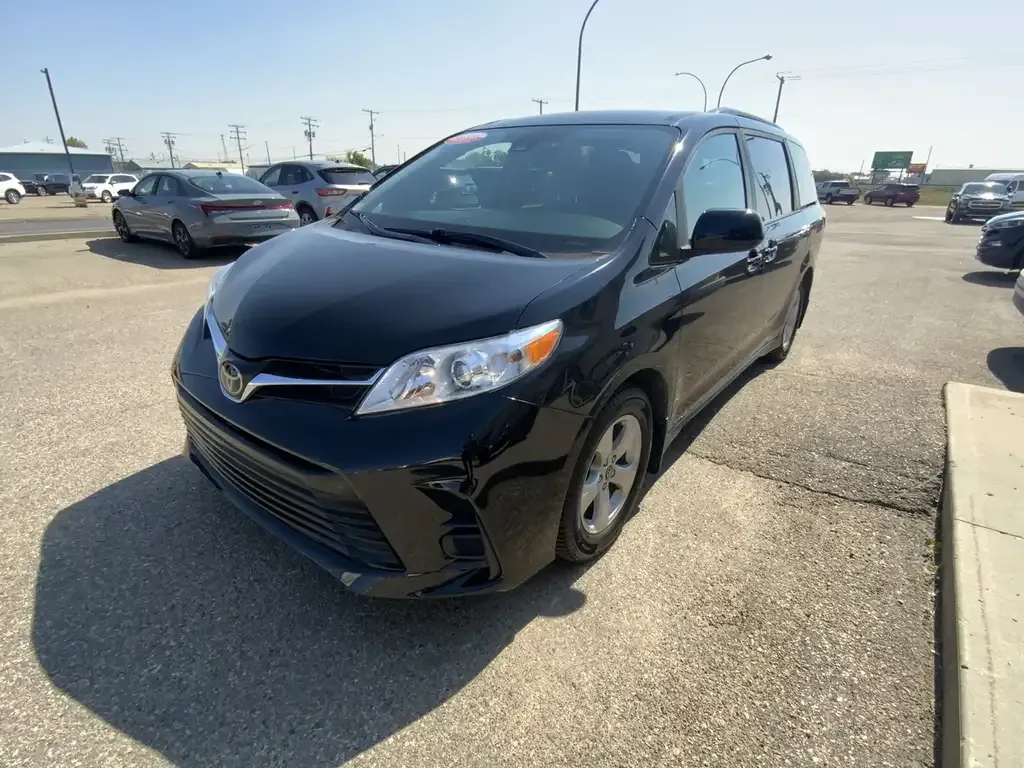 Toyota Sienna 2020 photo 3