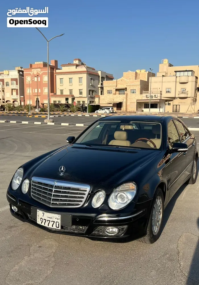 Mercedes-Benz E-Class 2009 photo 2