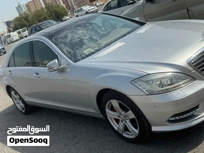 Mercedes-Benz E-Class 2009 photo 5