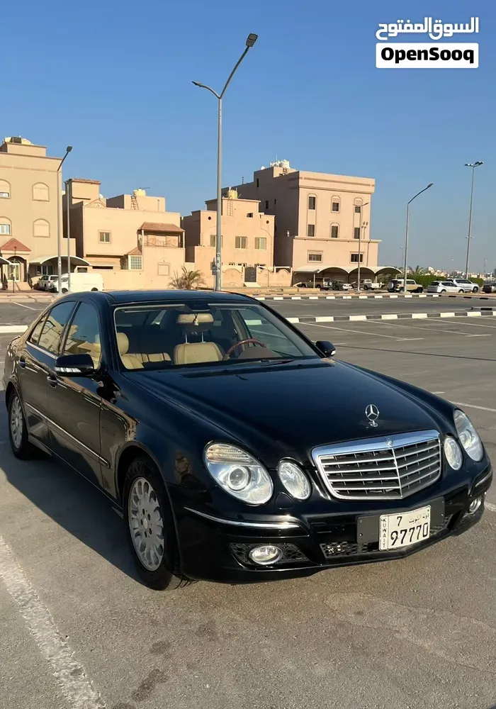 Mercedes-Benz E-Class 2009 photo 4