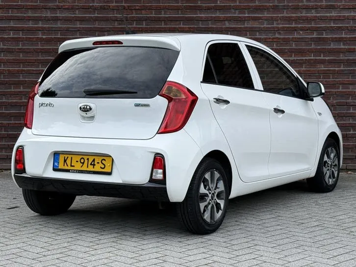 Kia Picanto 2016 photo 2
