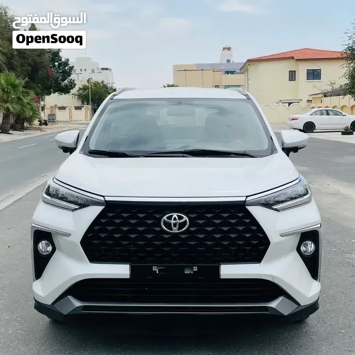 Toyota Veloz 2024 photo 3