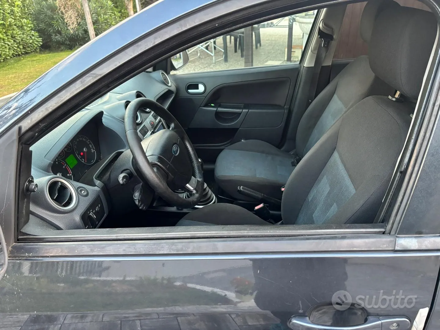 Ford Fiesta 2008 photo 4