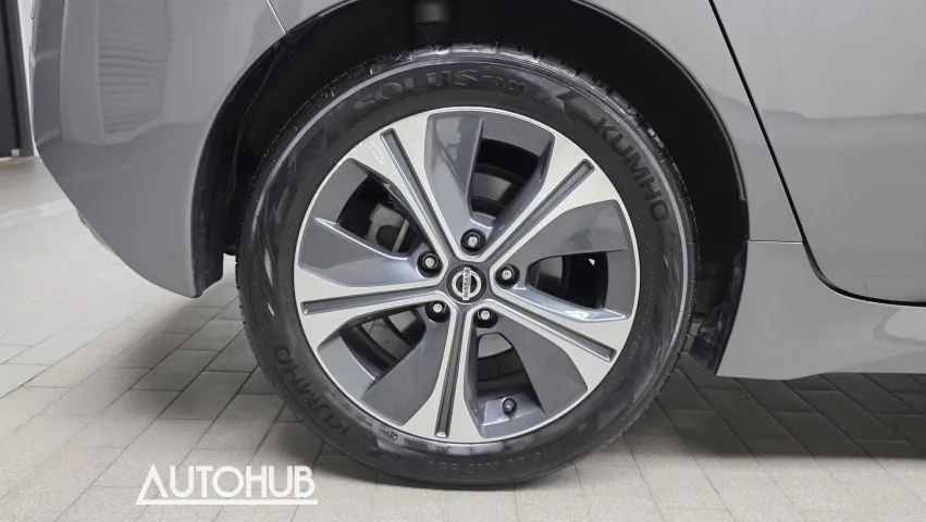 Nissan Leaf 2019 photo 5