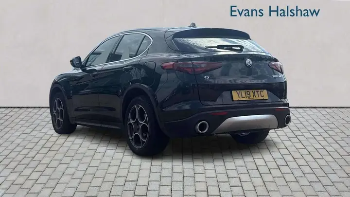 Alfa Romeo Stelvio 2019 photo 2
