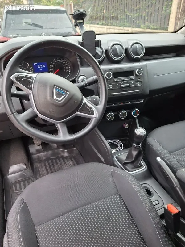 Dacia Duster 2021 photo 3