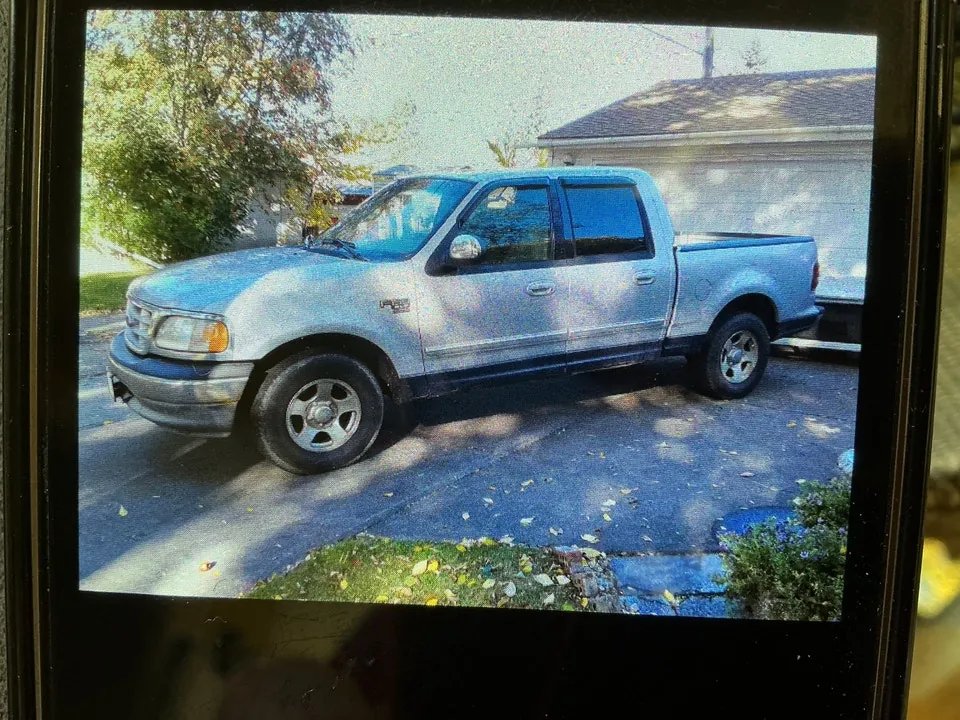 Ford F-150 2001 photo 2
