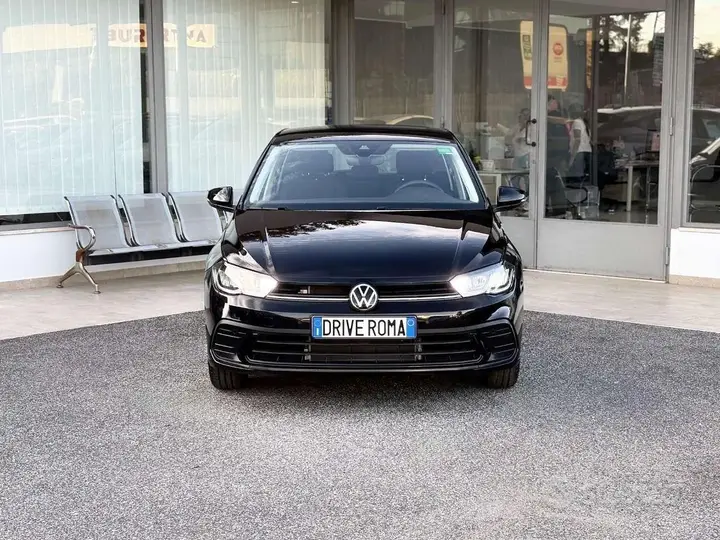 Volkswagen Polo 2024 photo 2