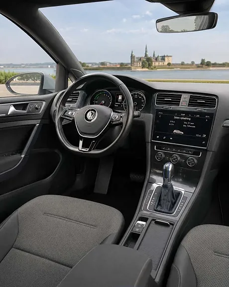 Volkswagen E-Golf 2017 photo 5