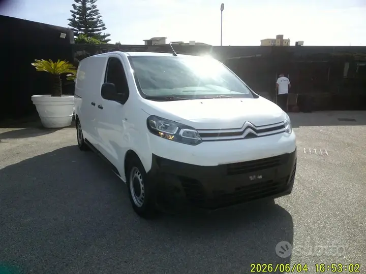 Citroen Jumpy 2022 photo 2