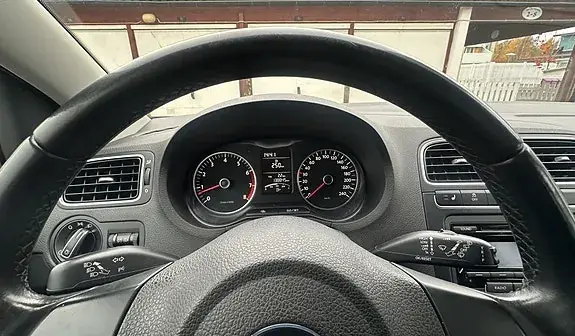 Volkswagen Polo 2013 photo 3