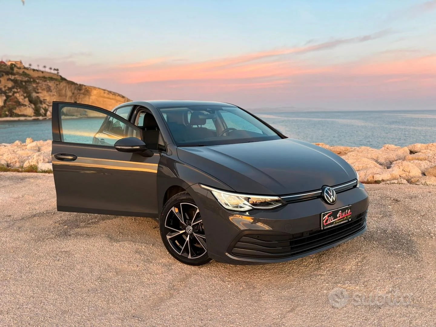 Volkswagen Golf 2023 photo 3