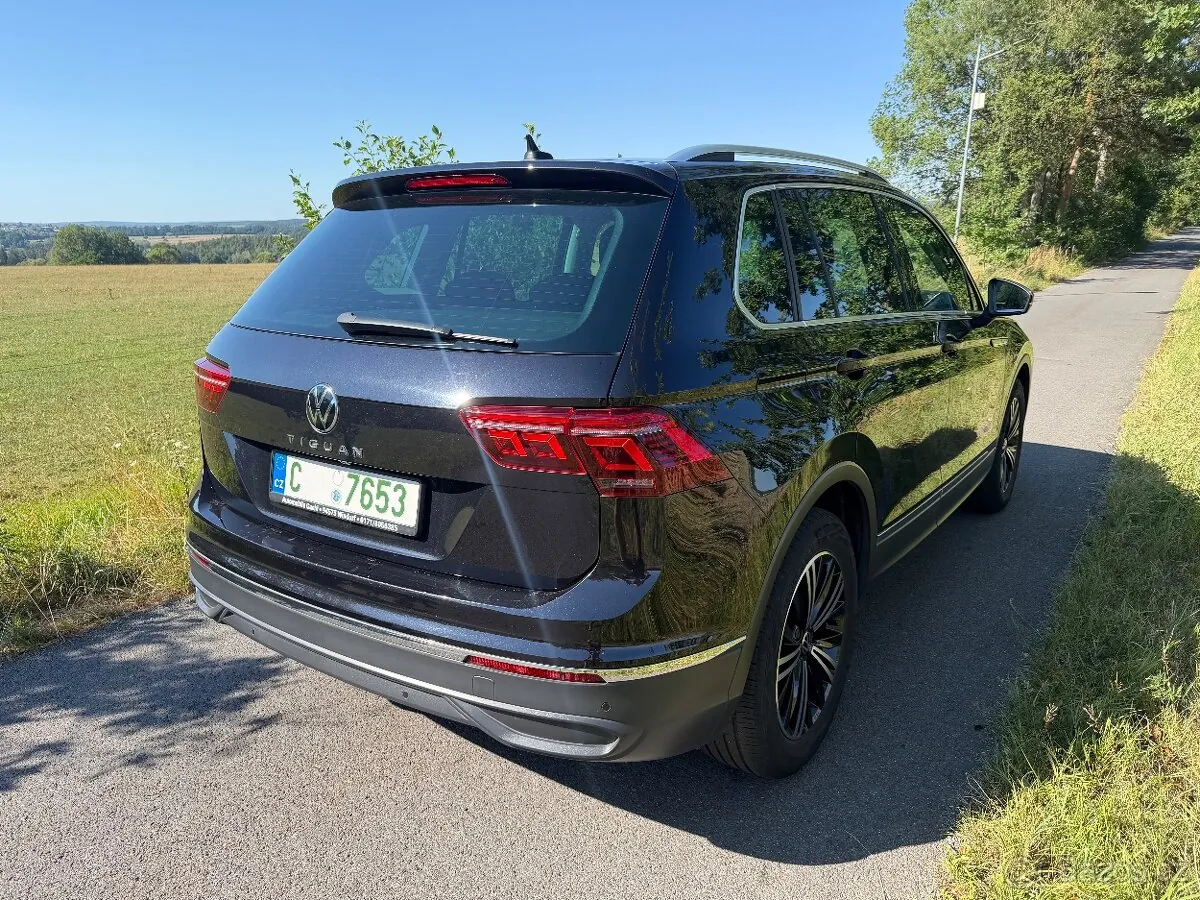 Volkswagen Tiguan 2022 photo 3