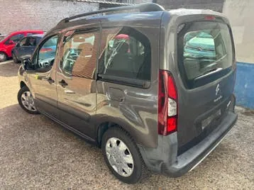 Citroen Berlingo 2017 photo 3