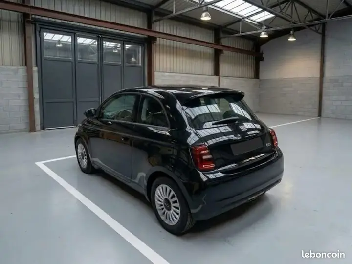 Fiat 500 2023 photo 2